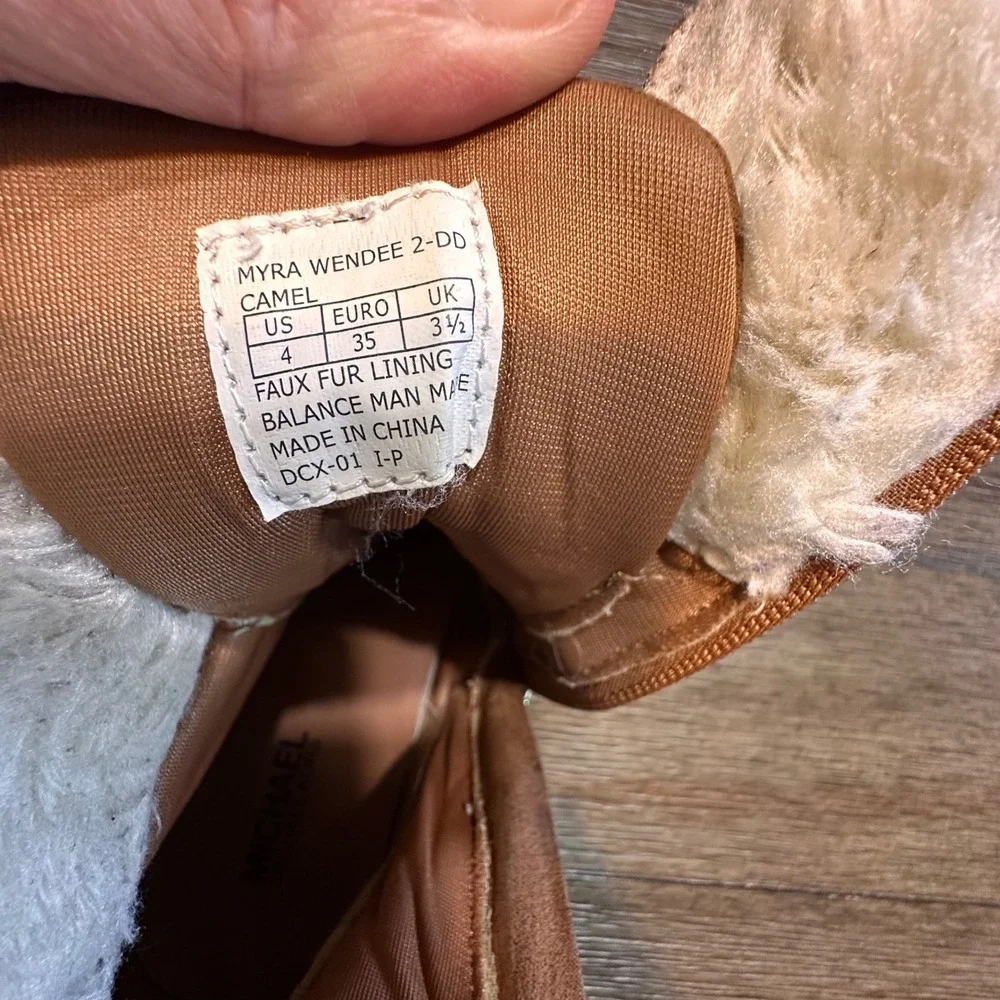 Kids Michael Kors Myra Wendee Camel Faux‎ Suede Fur Laced Wedge Ankle Boots Sz 4